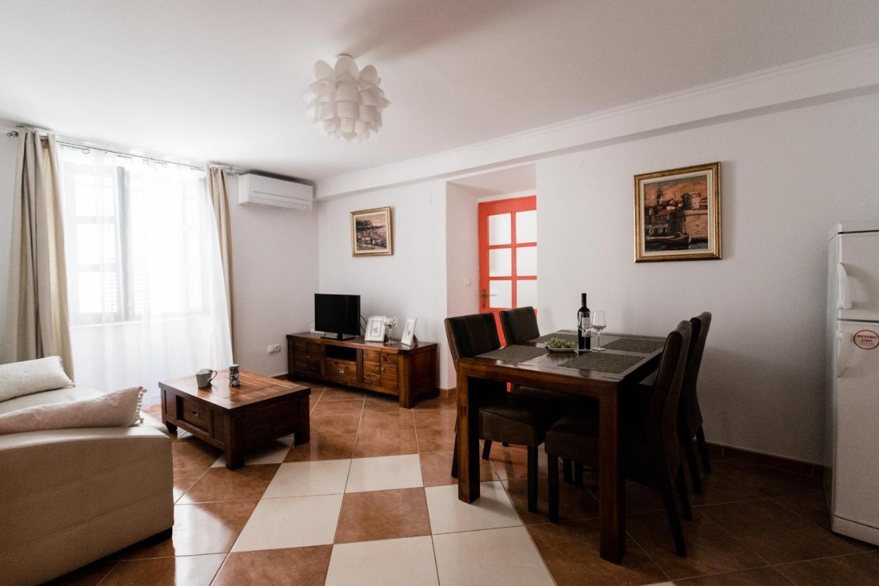 Apartment Teatar Korcula Town Luaran gambar